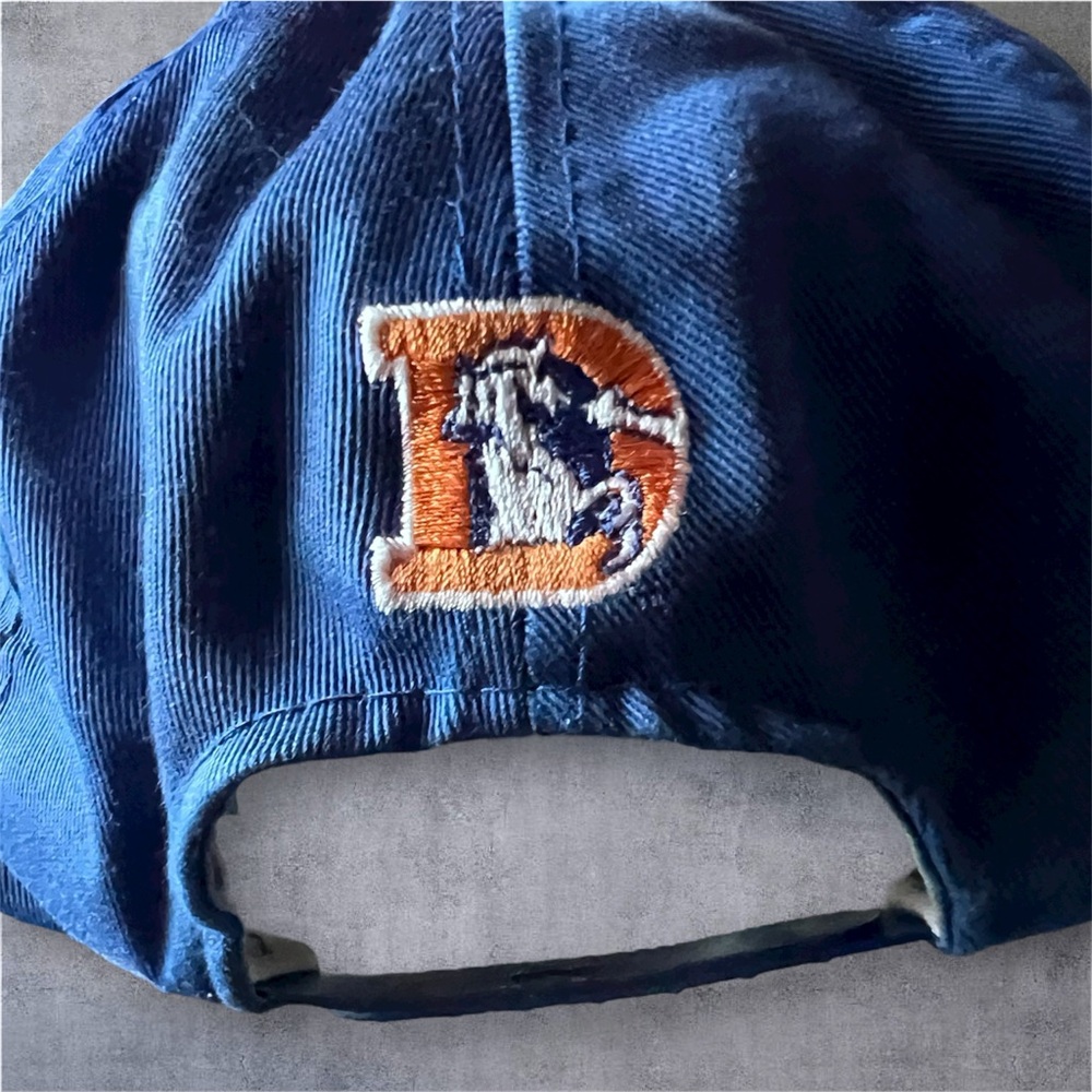 VTG Denver Broncos NFL Blue Script Spell Out Snapback Cap Football Hat 1990’s - Picture 4 of 6